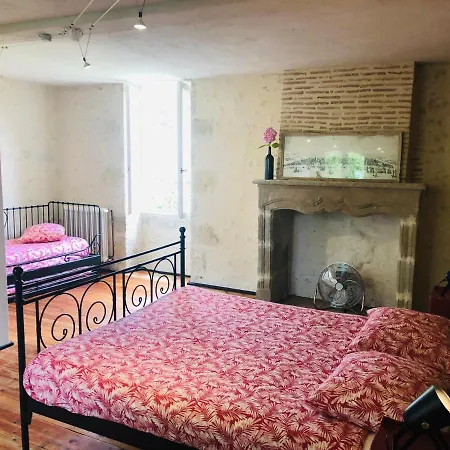 Rouge Bordeaux Bed & Breakfast *