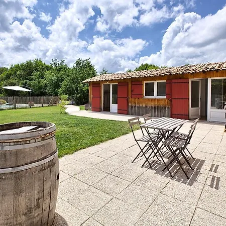 Rouge Bordeaux Bed & Breakfast Auros