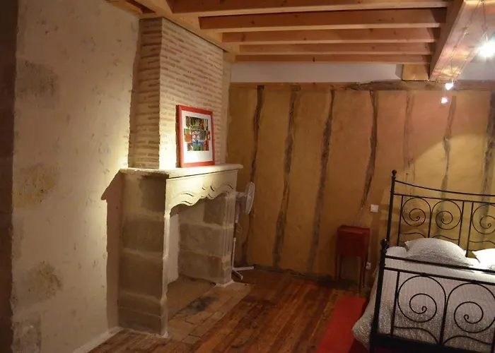 Rouge Bordeaux Bed & Breakfast